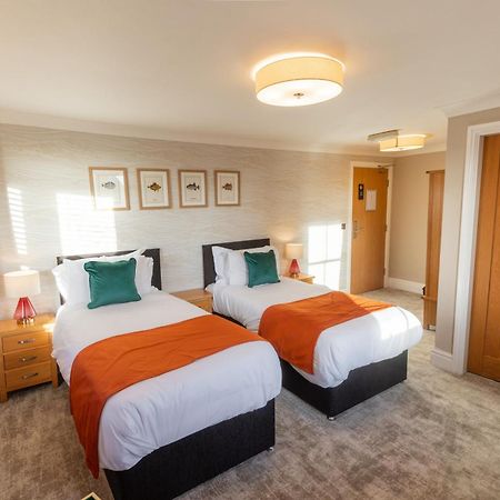 וויטבי The Resolution Hotel מראה חיצוני תמונה